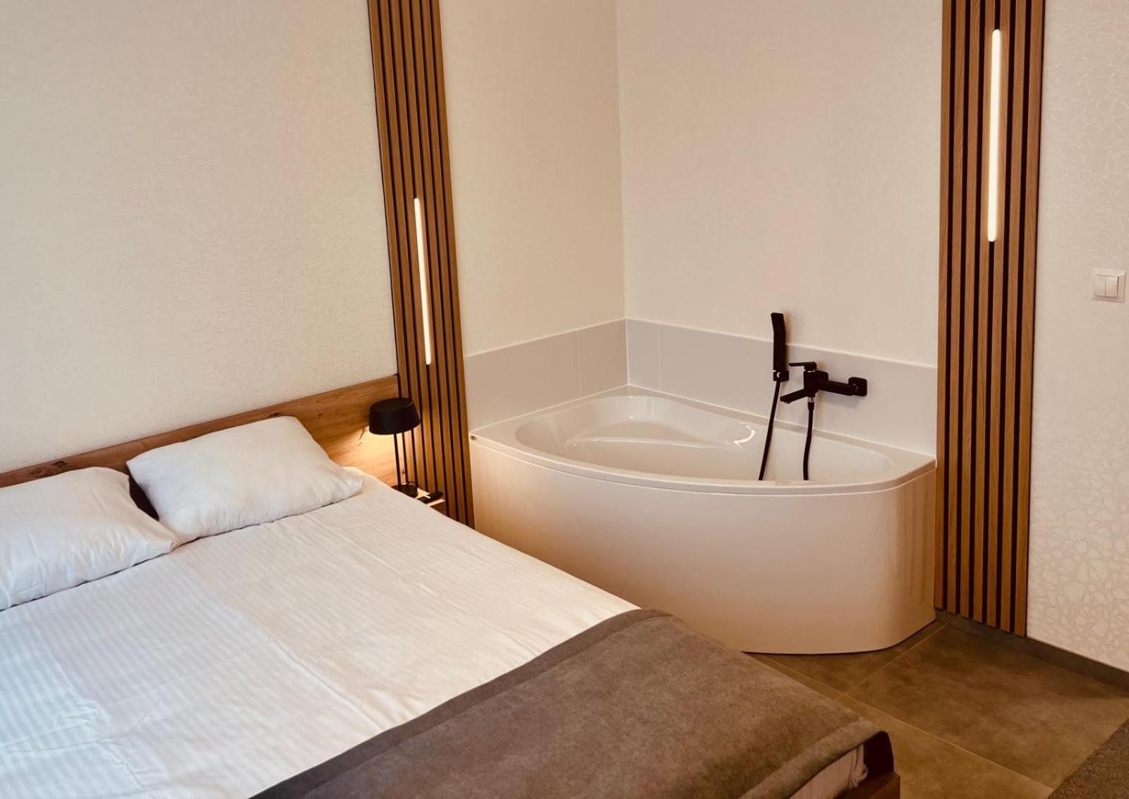 Plonia Resort 外观 照片